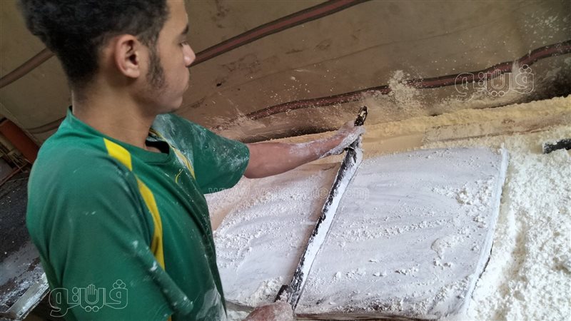 تصنيع حلوى المولد،