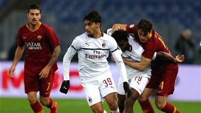الدوري الإيطالي، ميلان يعمق جراح روما بهدفين في ملعب الأوليمبيكو (فيديو)
