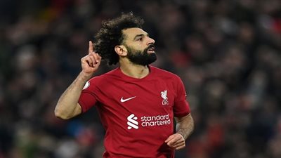 صلاح والفايد ودودي، ثلاثة مصريين يتصدرون الصحف البريطانية