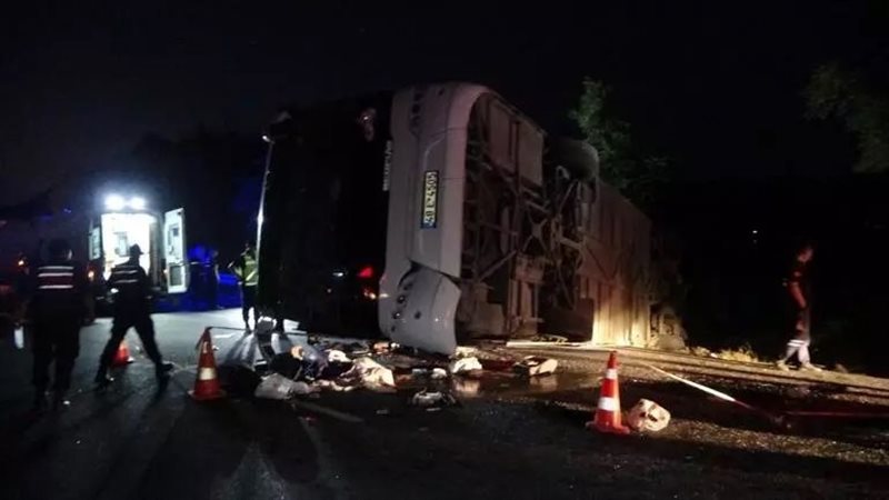 حادث انقلاب، فيتو