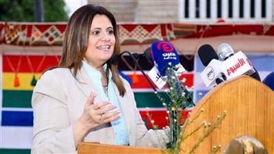 حصاد نشاط وزارة الهجرة خلال أسبوع (إنفوجراف)