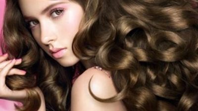 الأفوكادو وزيت الزيتون لشعر لامع وصحي وأكثر انسيابية 