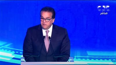 وزير الصحة: مولود كل 15 ثانية في مصر