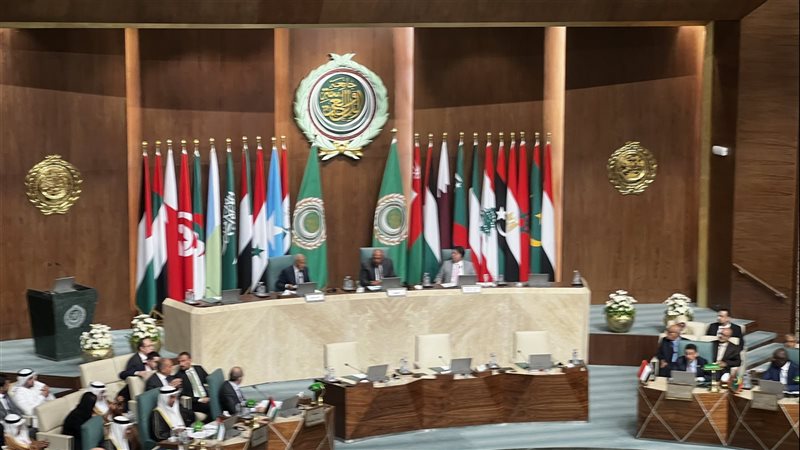 الحوار السياسى العربى