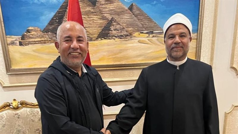 الدكتور محمد البشاري،