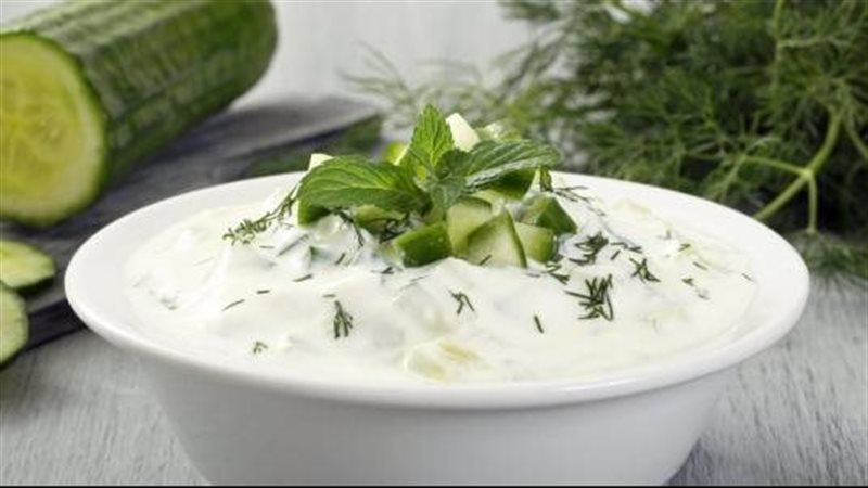 سلطة الزبادي، فيتو