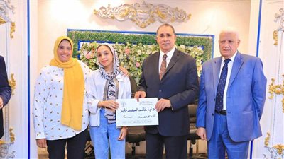 خلال تكريمه المتفوقين من أبناء المحامين، النقيب العام يعلن عقد جمعية عمومية لزيادة المعاشات