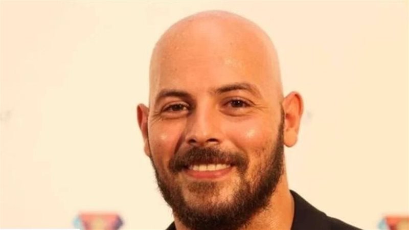 الفنان أحمد التهامي،