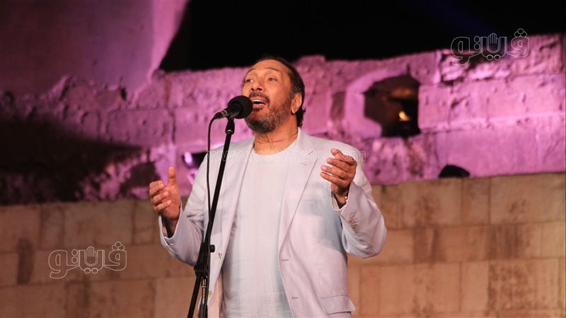 على الحجار، فيتو