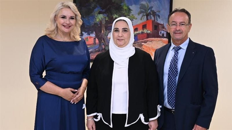 نيفين القباج , فيتو