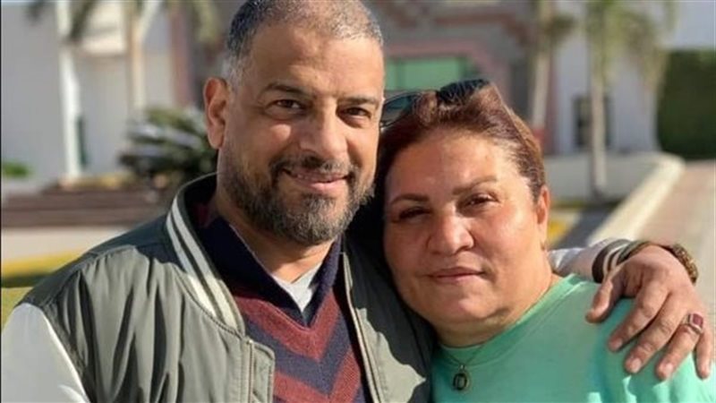 أشرف مصيلحي وزوجته،