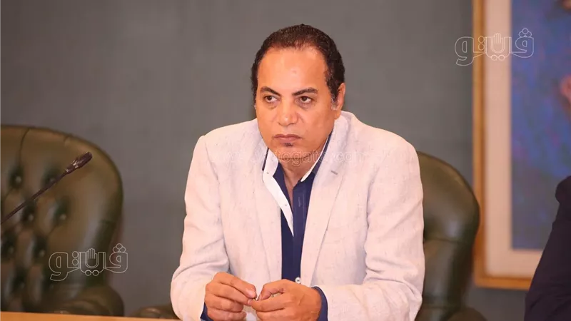الكاتب الصحفي جمال