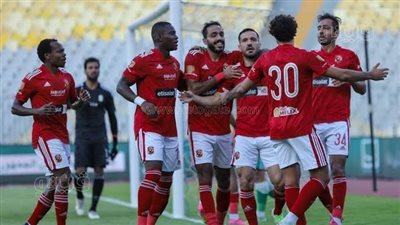 بعثة الأهلي تغادر ملعب مدينة الملك فهد بعد انتهاء المران الأول (فيديو)