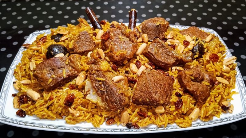 الكبسة باللحمة، فيتو