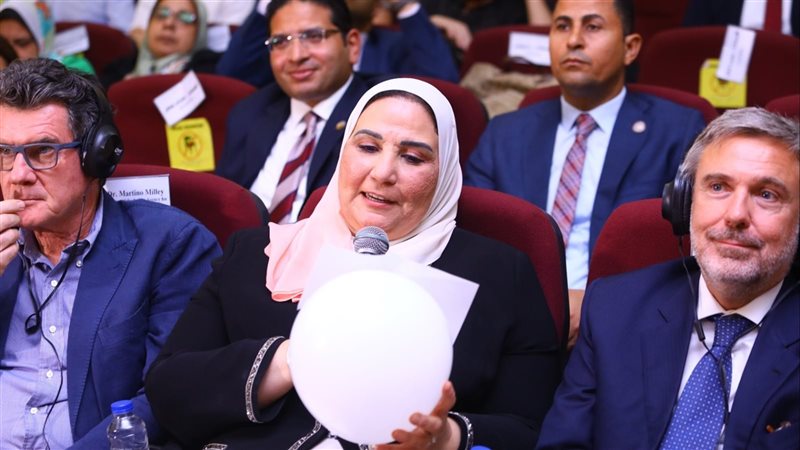 نيفين القباج , فيتو
