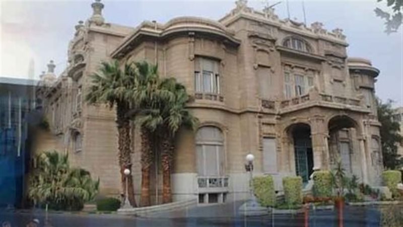 جامعة عين شمس، فيتو
