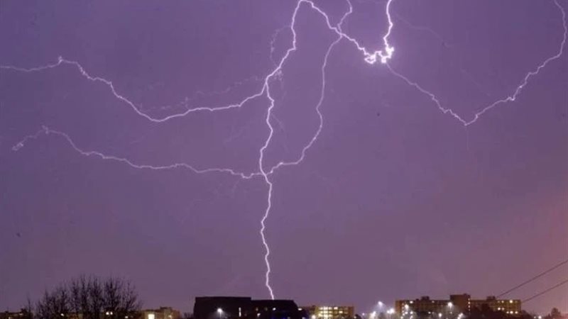 سماء المغرب، فيتو