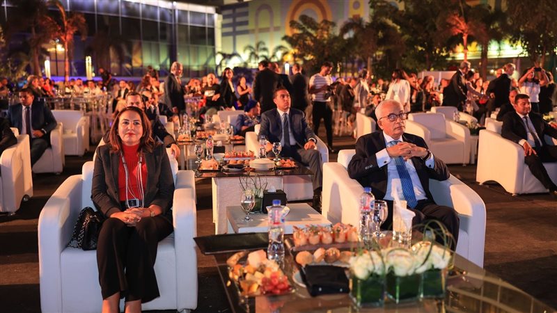 ورشة العمل، فيتو