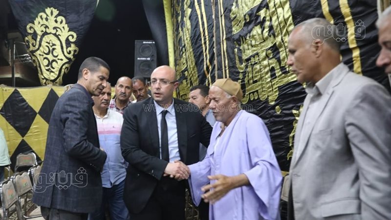محافظ بني سويف يؤدي