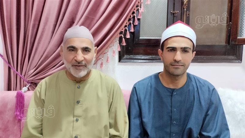 الشيخ حمدي ونجله