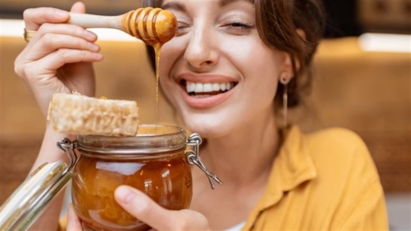 تفسير حلم أكل العسل