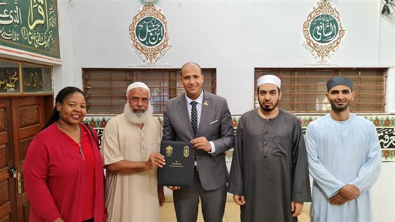 زيارة وفد مجلس حكماء