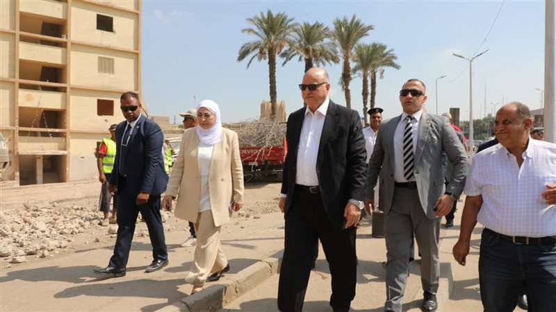 محافظ القاهرة،فيتو