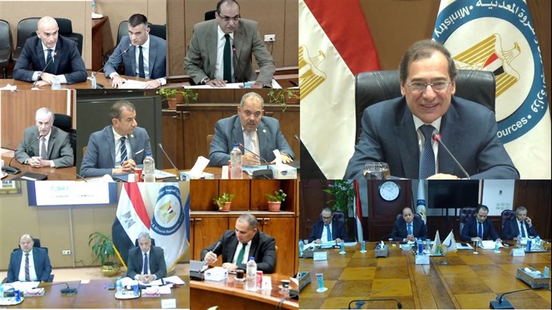 وزير البترول خلال