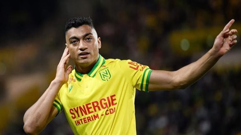 مصطفى محمد، فيتو