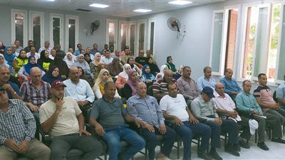 الاباصيرى: لا تهاون بملف التعديات والنظافة بفاقوس 