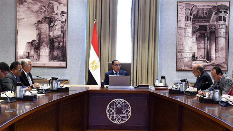 اجتماع الدكتور مصطفي