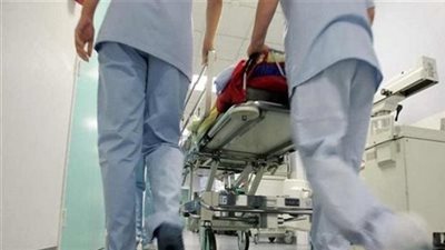 إصابة 25 شخصا بحالة تسمم تناولوا وجبات دجاج مقلي من مطعم شهير بالمنوفية