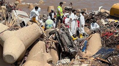 مصر تشارك فى البحث عن المصابين وانتشال الجثث وتقديم الدعم بالمناطق المتضررة في ليبيا