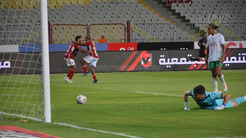 الأهلي، فيتو 