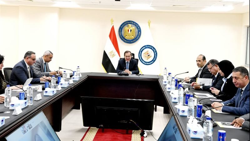 وزير البترول،فيتو