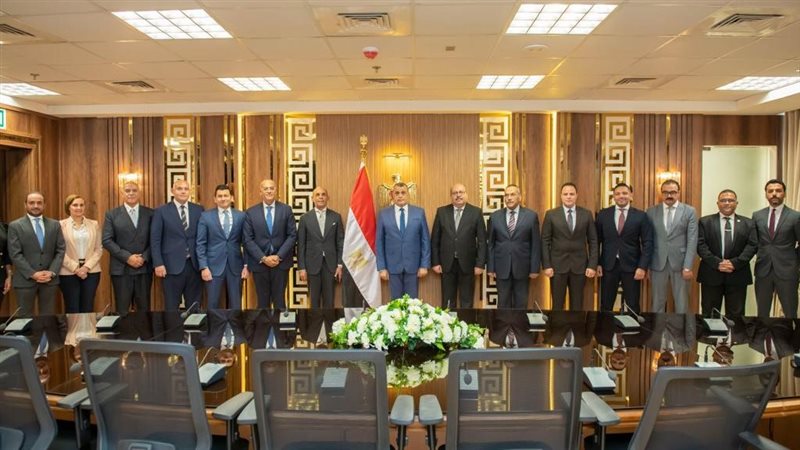 وزارة الانتاج الحربي،