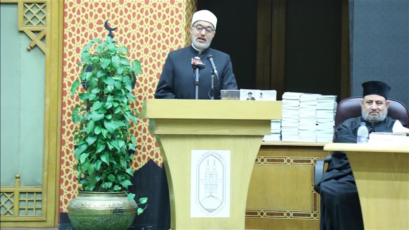 الدكتور نظير عياد