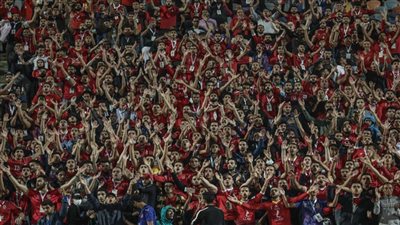 جماهير الأهلي تهاجم رضا عبد العال بعد انتقاده أداء محمد هاني لاعب الفريق (فيديو)