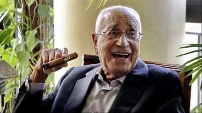 حين كتب «هيكل» عن صديقه 