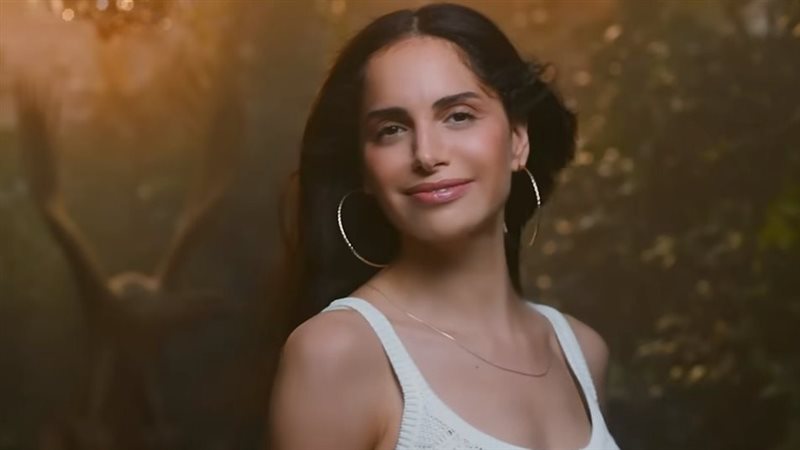 أمال ماهر، فيتو 