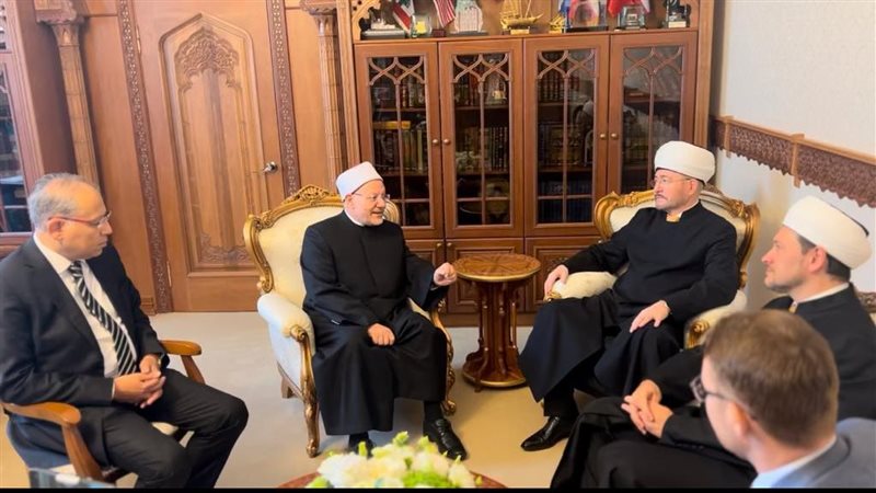  مفتي الجمهورية يعقد