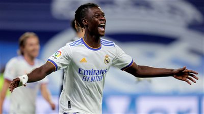 وكيل كامافينجا: اللاعب الفرنسي لم يفكر في الرحيل وإدارة ريال مدريد تعتبره مستقبل النادي