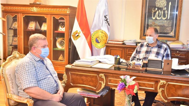  محافظ أسيوط 