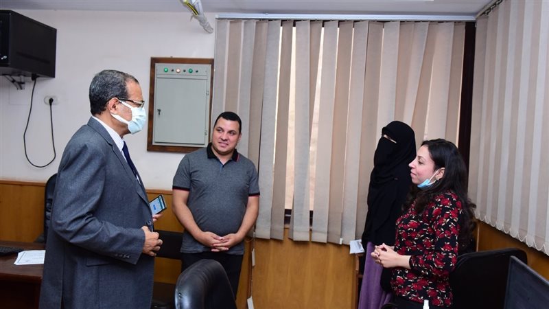 القائم بعمل رئيس