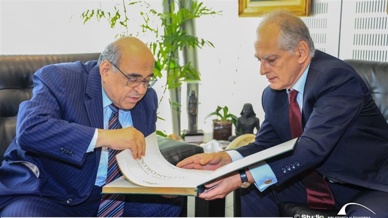مدير مكتبة الإسكندرية
