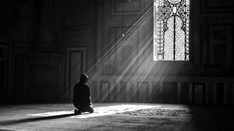 تفسير رؤية امام المسجد
