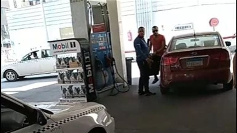 محطات البنزين
