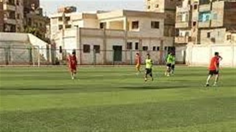 ملعب كرة قدم، فيتو