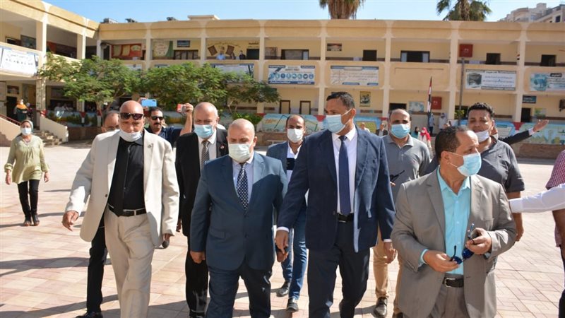 محافظ الدقهلبة وعلي