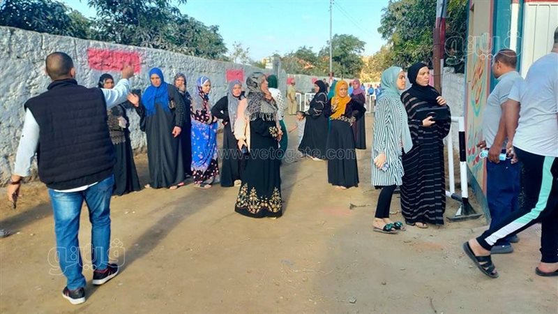 تزاحم اولياء الامور